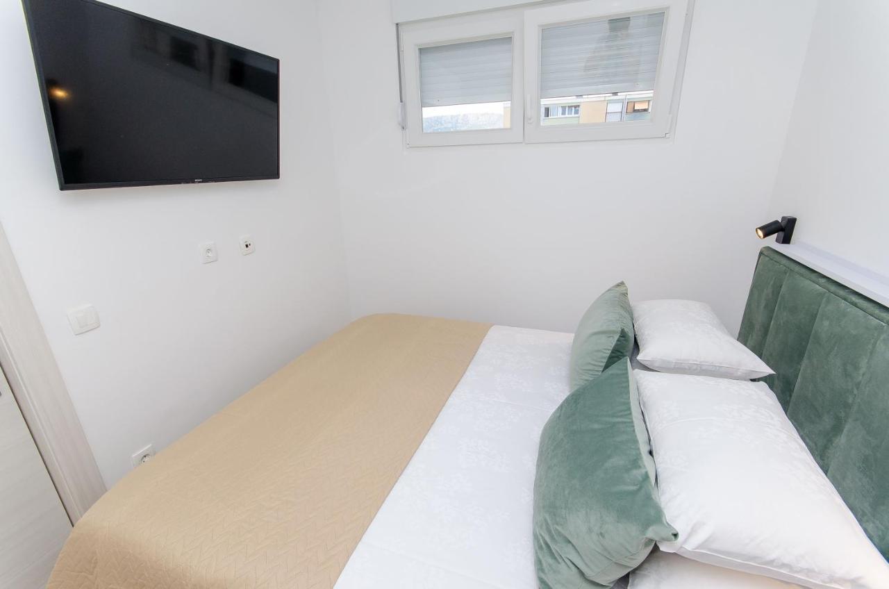 Modern Living Apartment Airy Split Bagian luar foto