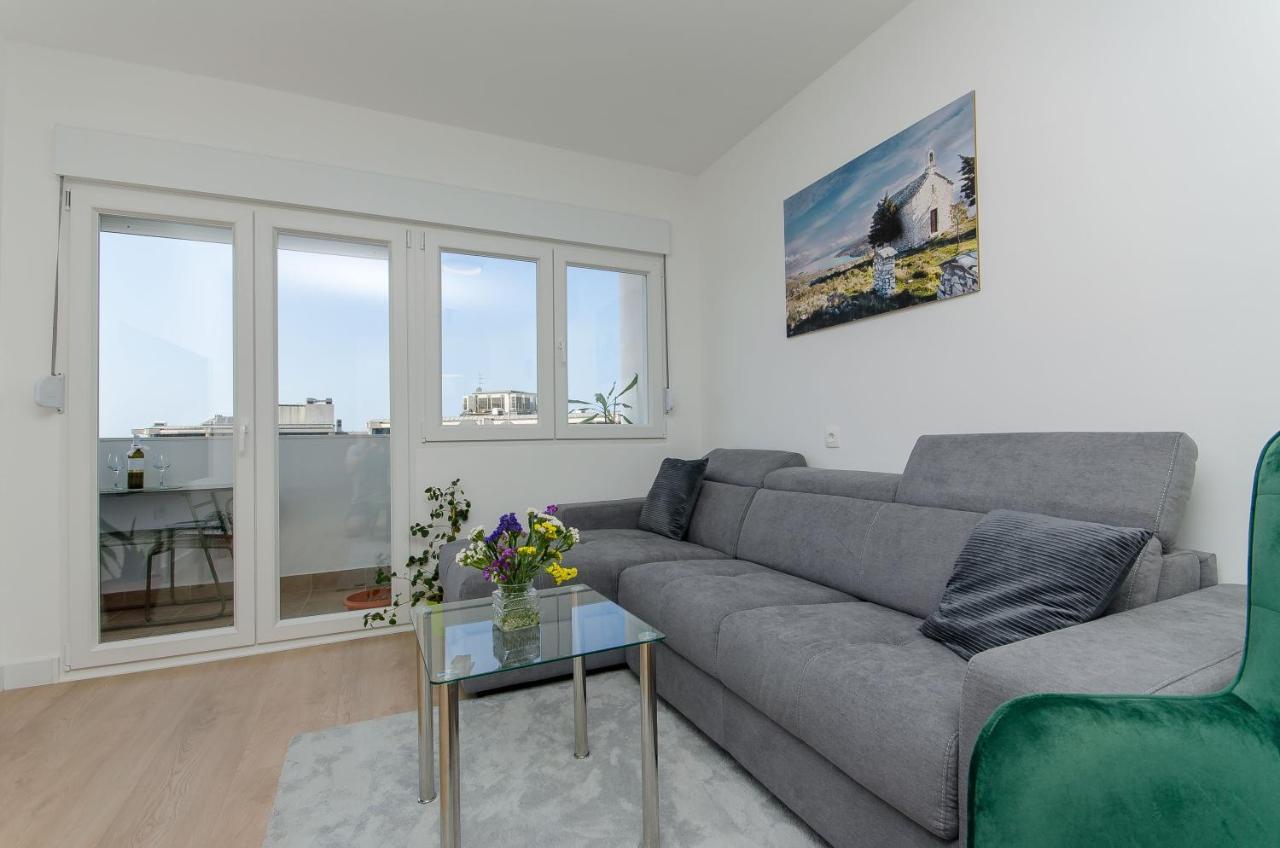 Modern Living Apartment Airy Split Bagian luar foto